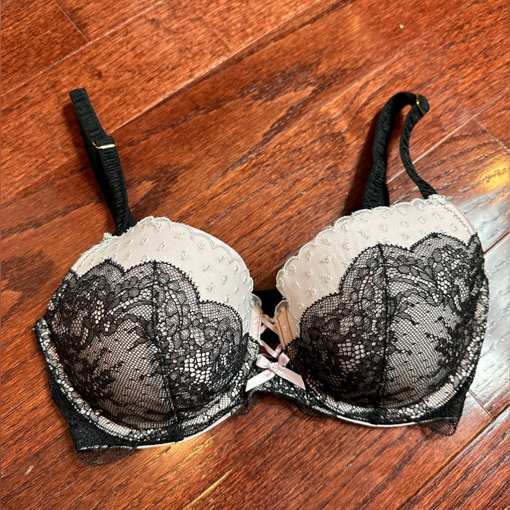 Victoria’s Secret Dream Angels bra